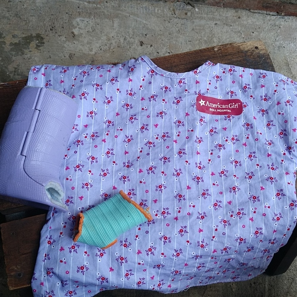 American girl doll hospital set